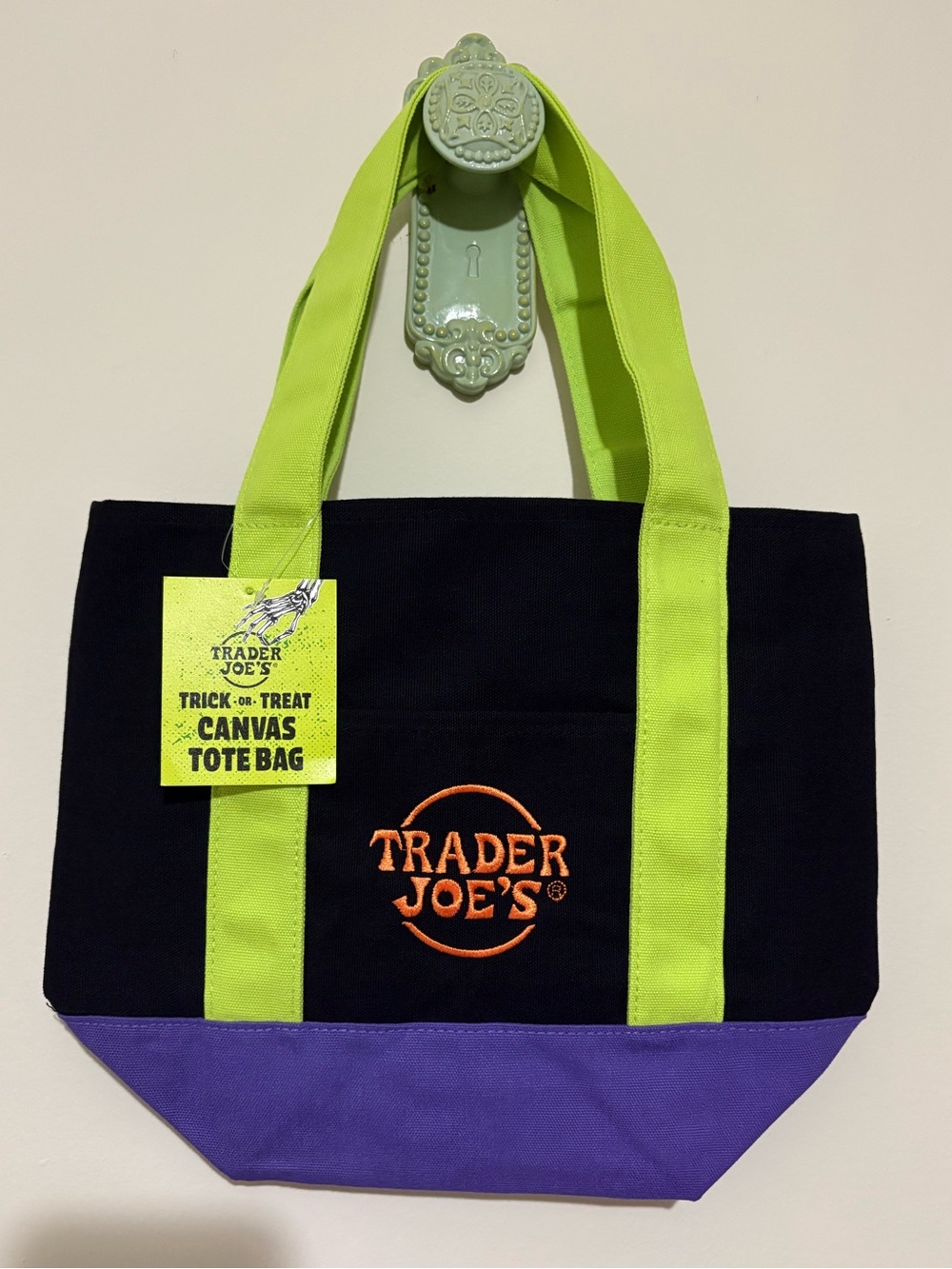 Trader Joe’s Halloween Black Canvas Tote Bag Lime Green Purple Trick or Treat